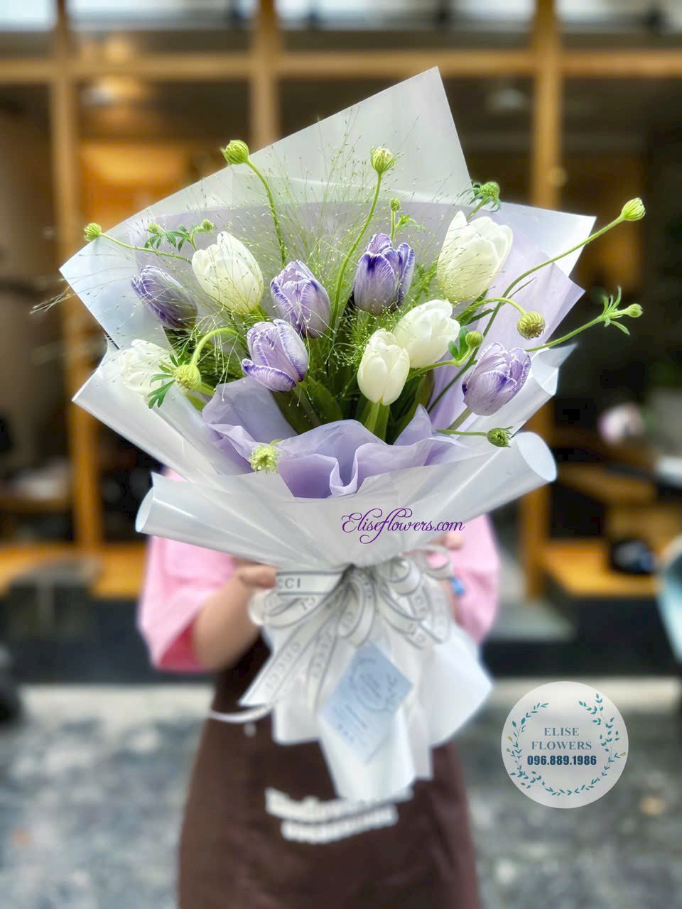 Bó hoa Tulip đẹp ở HÀ Nội. Đặt mua bó hoa Tulip nhập khẩu