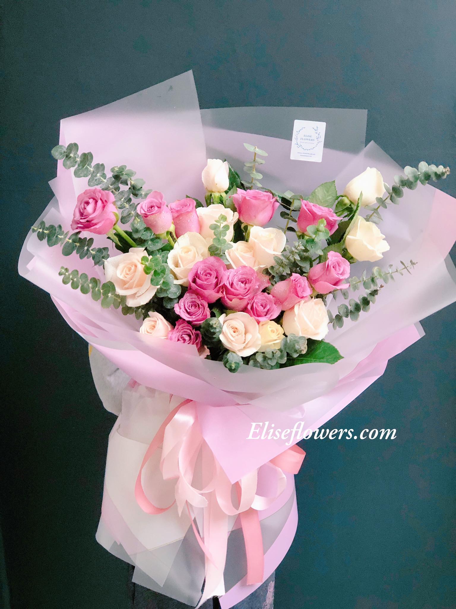 Bó hoa hồng tím mix hồng pastel đẹp nhẹ nhàng nữ tính