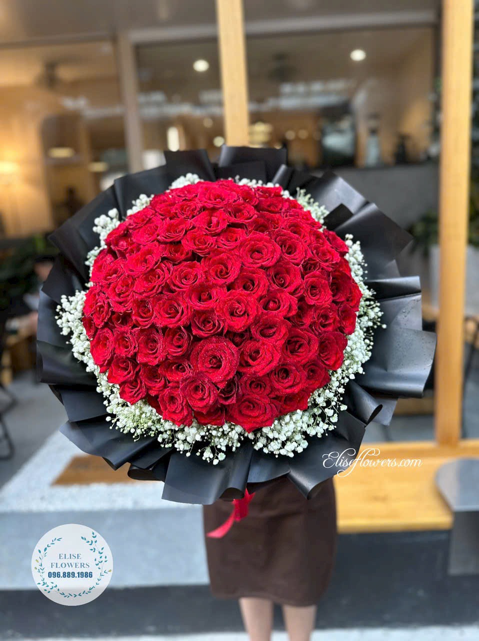 Điện hoa hồng đỏ tặng vợ yêu. Dịch vụ giao bó hoa tặng sinh nhật vợ yêu