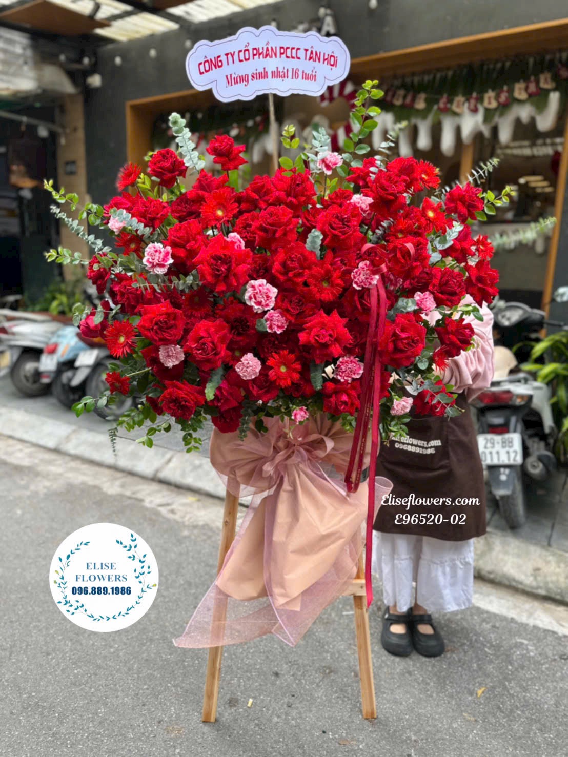 Hoa tươi Hà Nội. Đặt mua hoa chúc mừng 20/11. Địa chỉ mua hoa chúc mừng uy tín Hà Nội Eliseflowers