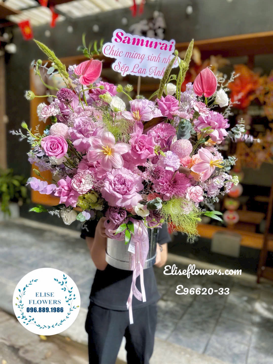 Hoa tươi tặng sếp. Lẵng hoa tine tím sang trọng tặng sếp tại Hà Nội