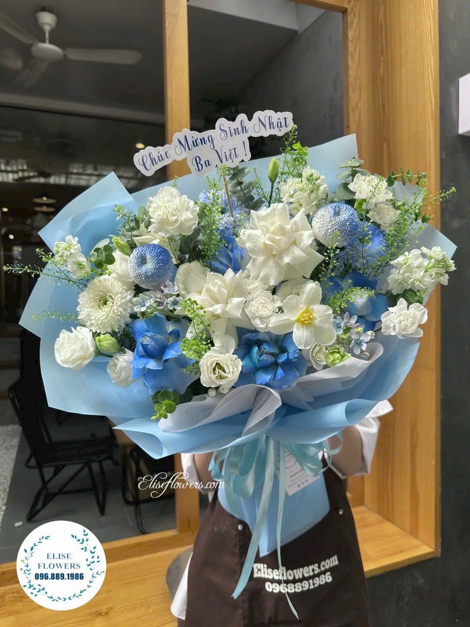 Bó hoa sinh nhật tặng nam. Đặt mua bó hoa sinh nhật tặng nam đẹp ở Hà Nội