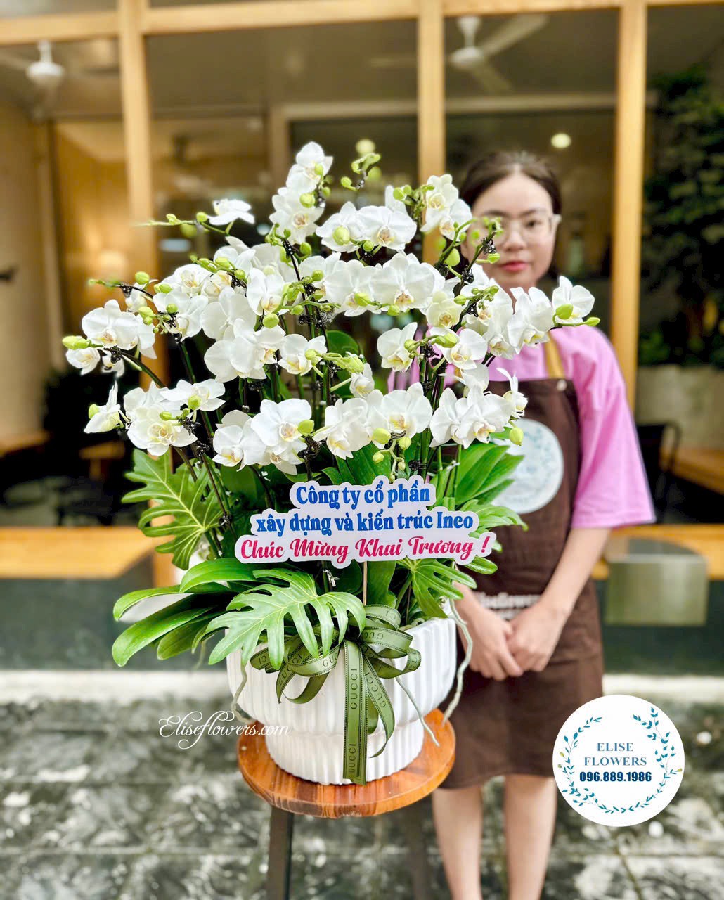 Điện hoa lan hồ điệp trắng cao cấp. Dịch vụ đặt hoa lan hồ điệp trắng ở Hà Nội