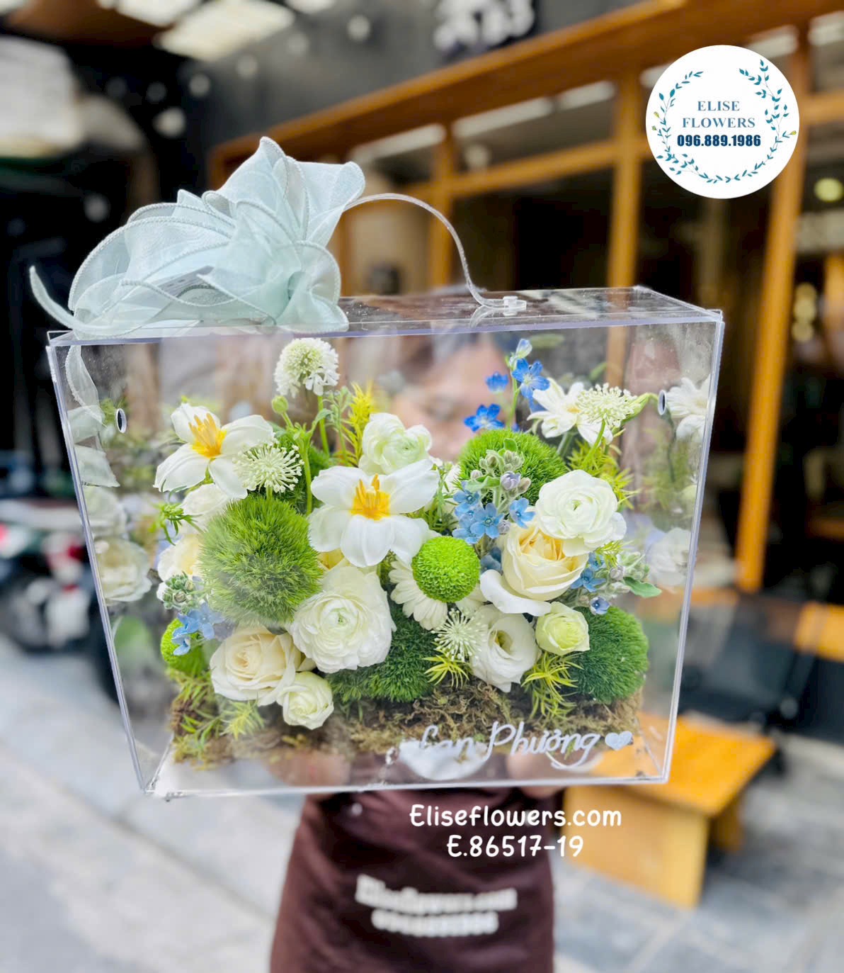 Hoa sinh nhật đẹp - Hộp hoa mica tinh tế tặng người yêu, người thương - Dịch vụ giao hoa hoả tốc