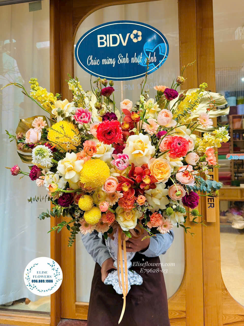 Giao hoa khai trương tận nơi nhanh chóng. Đặt giao hoa khai trương Hà Nội