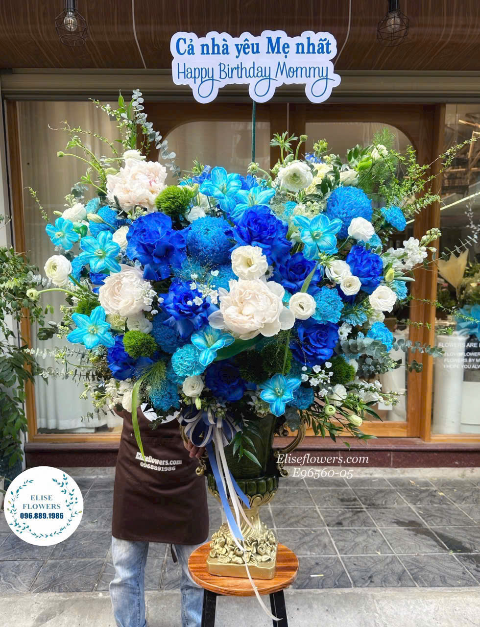 Đặt mua bình hoa tặng sinh nhật sếp ở Hà Nội. Điện hoa sinh nhật sếp ở Hà Nội