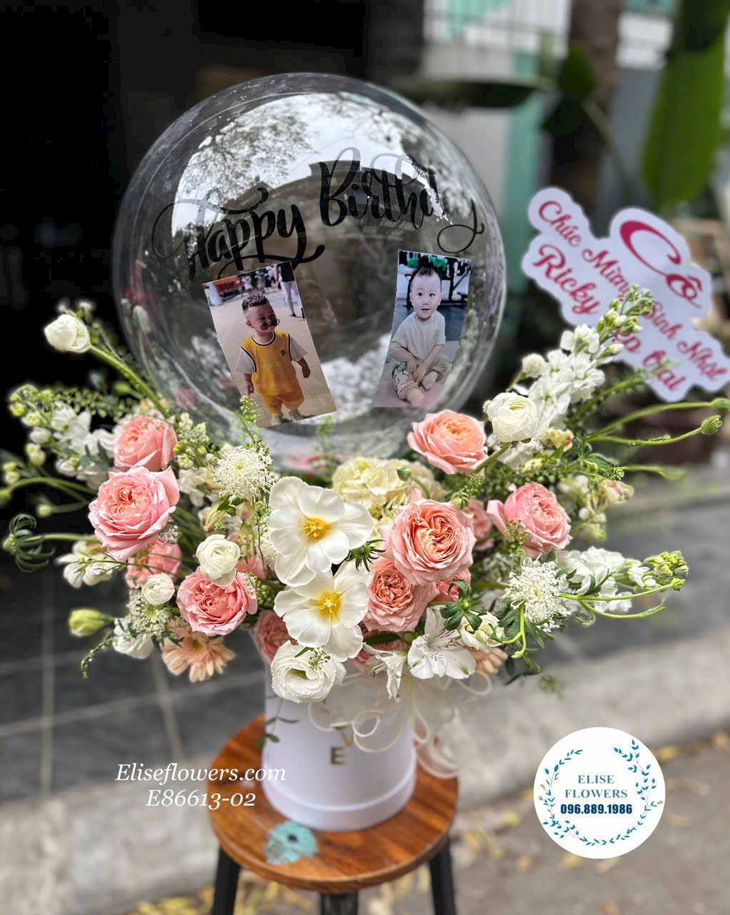 Điện hộp hoa bóng bay đẹp ở HN. Đặt hộp hoa bóng bay đẹp tại HN