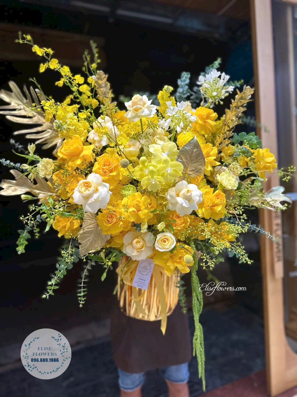 Lẵng hoa sinh nhật cao cấp. Đặt mua lẵng hoa sinh nhật đẹp ở Hà Nội