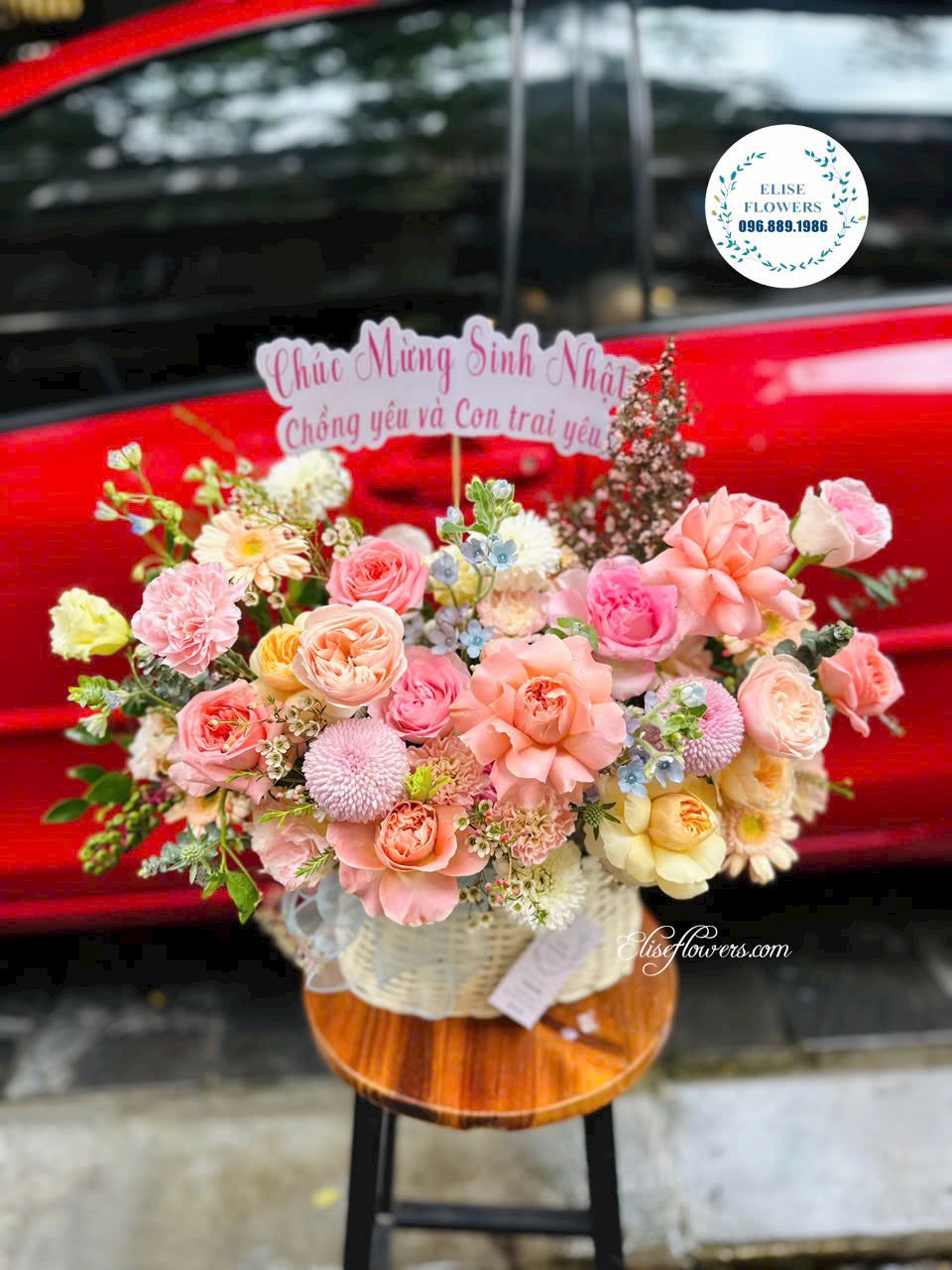 Đặt giỏ hoa sinh nhật ở Hà Nội. Điện giỏ hoa sinh nhật đẹp ở Hà Nội