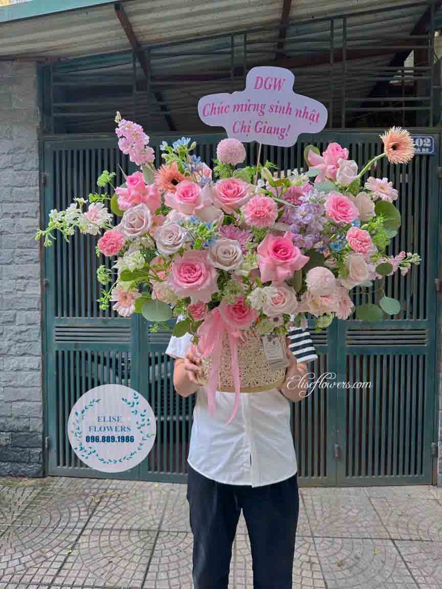 Giỏ hoa/ lẵng hoa chúc mừng ngày của mẹ 14/5 | Lẵng hoa tươi nhập khẩu