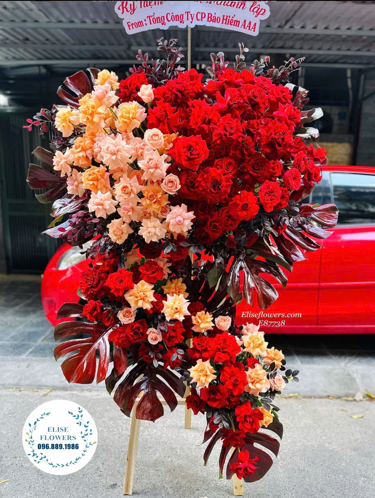 Kệ hoa vip chúc mừng kỷ niệm thành lập công ty. Hoa kỷ niệm thành lập công ty ở Hầ Nội.Điện hoa kỷ niệm thành lập công ty ở Hà Nội.