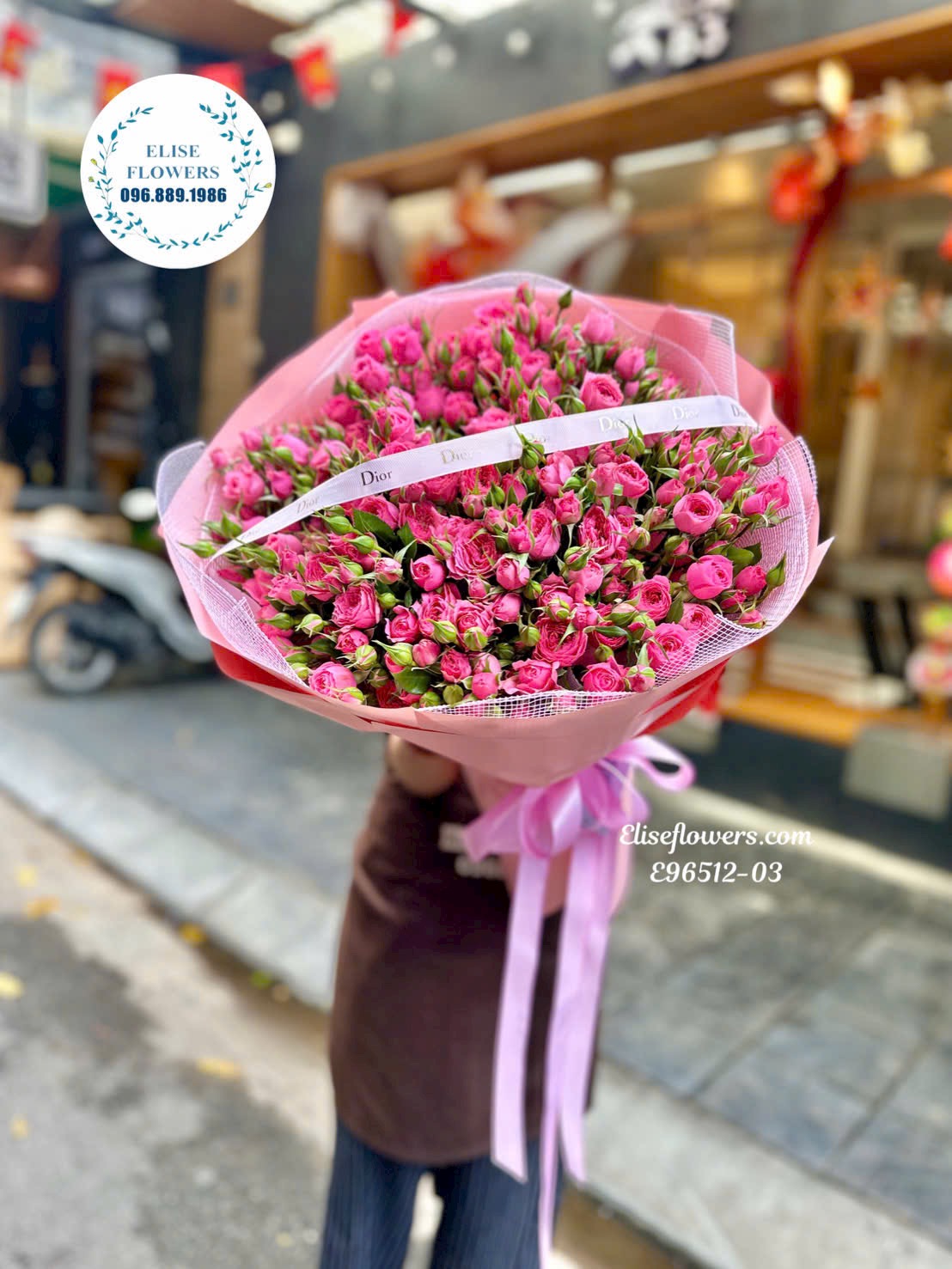 Bó hoa hồng chùm sophia lãng mạn | Shop hoa tươi Eliseflowers
