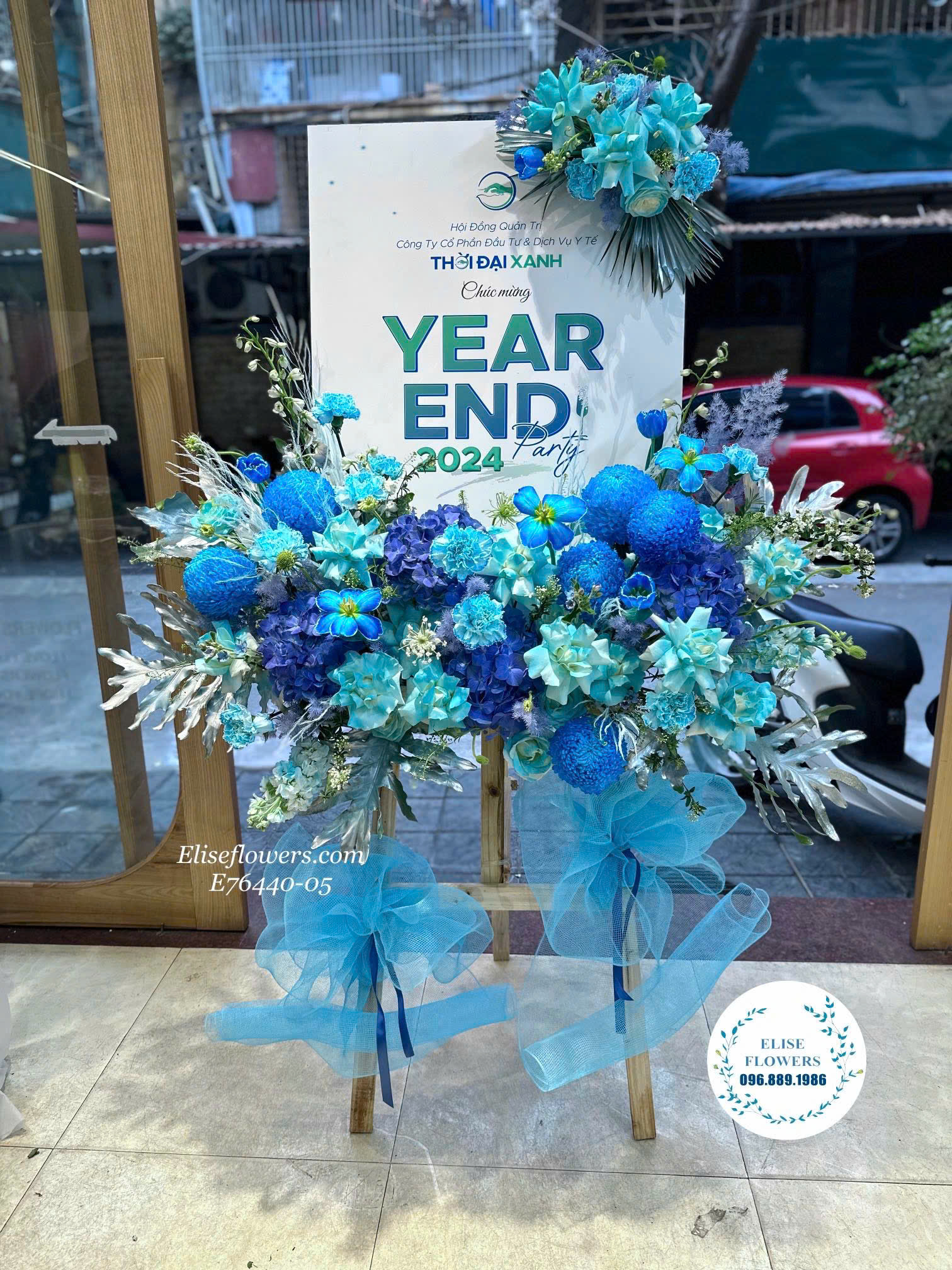 Hoa khai trương sang trọng ở Hà Nội. Hoa khai trương cao cấp ở Hà Nội.