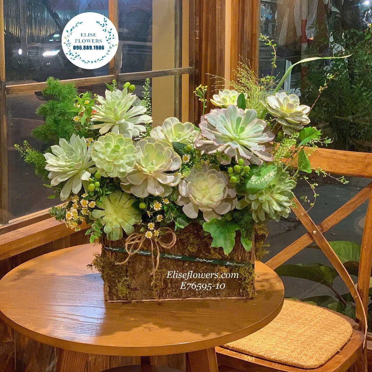 Hoa sen đá hà nội. Lẵng hoa sen đá tặng sinh nhật đẹp ở Hà Nội. Mua hoa sen đá ở Hà Nội.