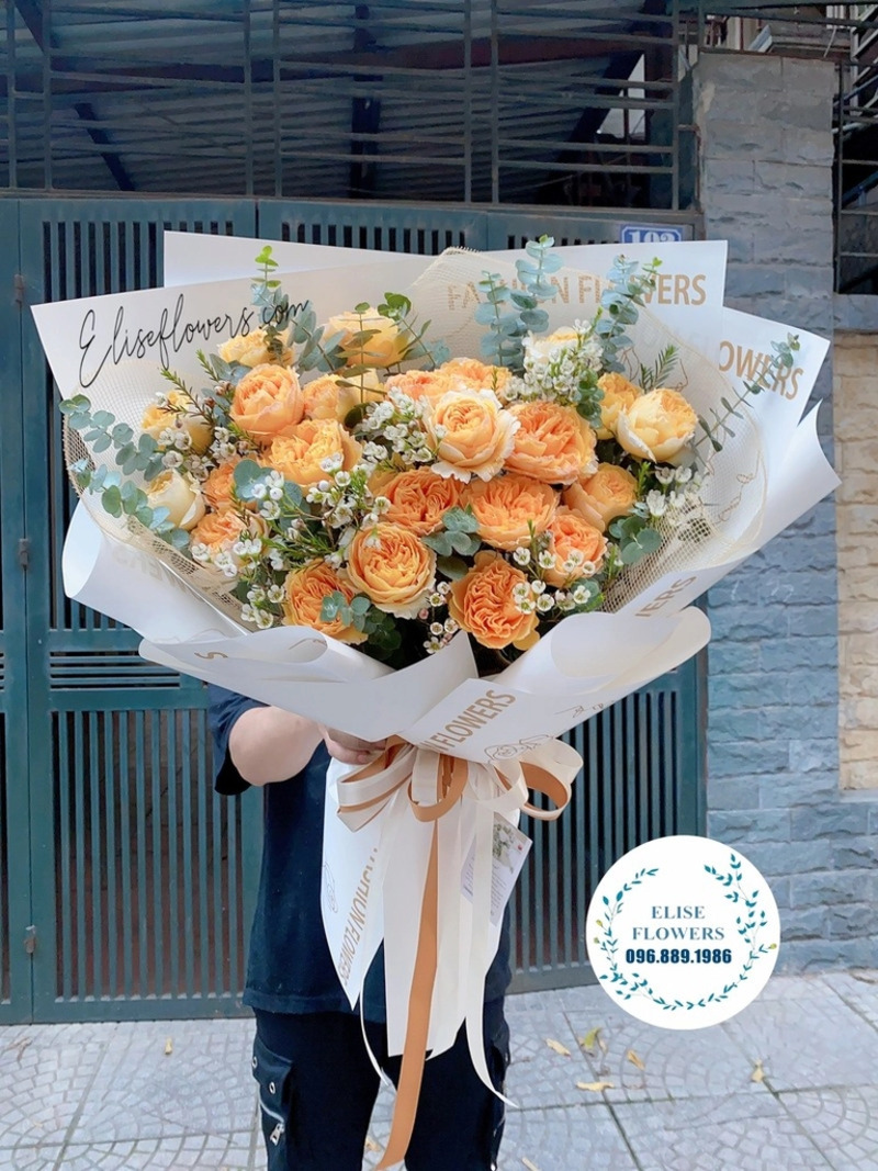 Bó hoa sinh nhật, hoa tình yêu màu cam sang trọng