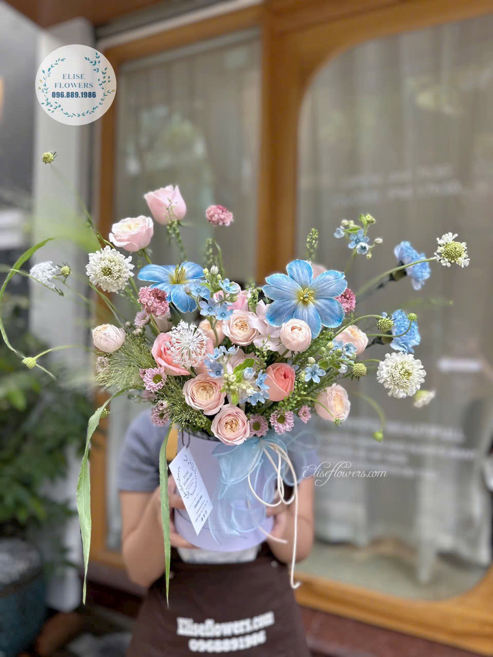 Mua hộp hoa sinh nhật đẹp ở Hà Nội. Đặt hoa sinh nhật đẹp tại Hà Nội