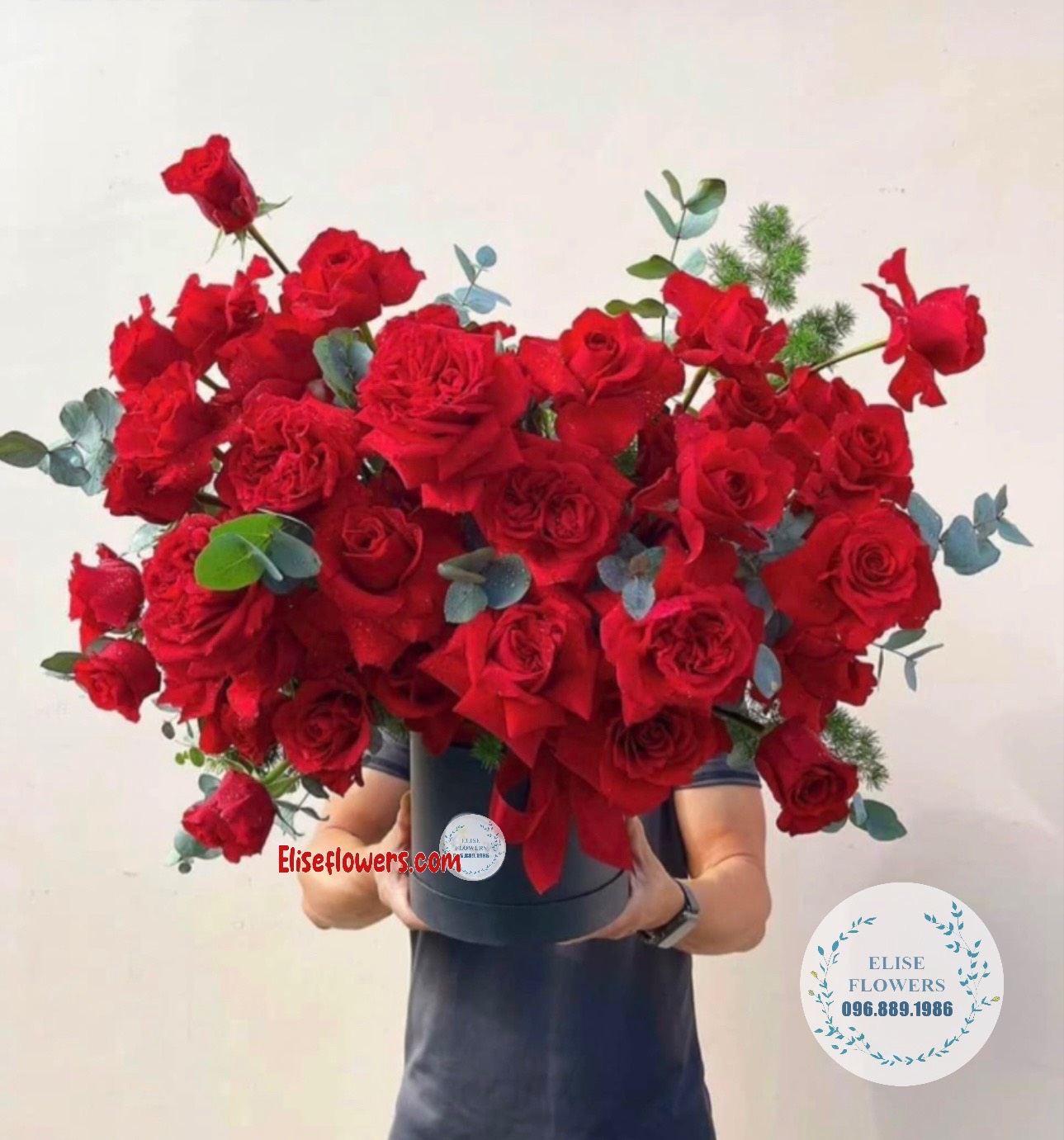 Lẵng hoa hồng đỏ đẹp tặng sinh nhật vợ, bạn gái, người yêu. Elise Flowers. HOA SINH NHẬT HÀ NỘI