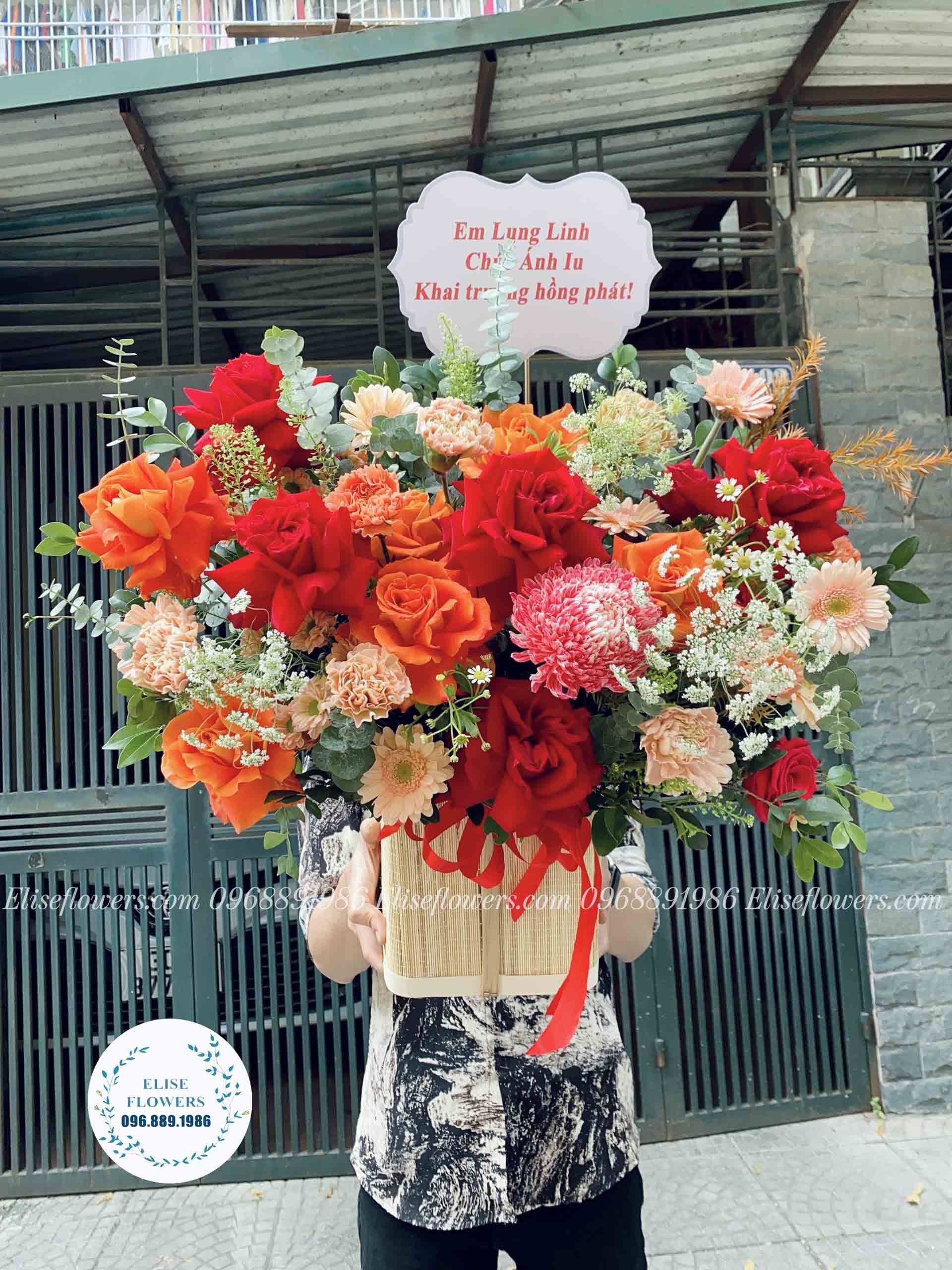 Lẵng hoa khai trương màu dỏ cam rực rỡ ở Hà Nội | Eliseflowers - shop hoa tươi uy tín