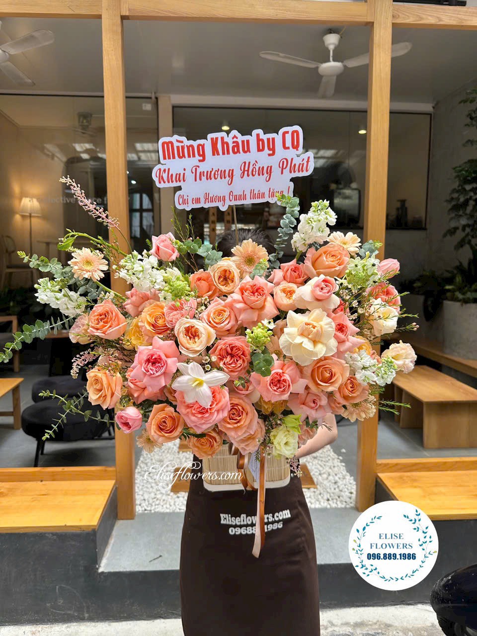 Mua hoa khai trương cao cấp tại Hà Nội. Đặt hoa khai trương cao cấp ở Hà Nội