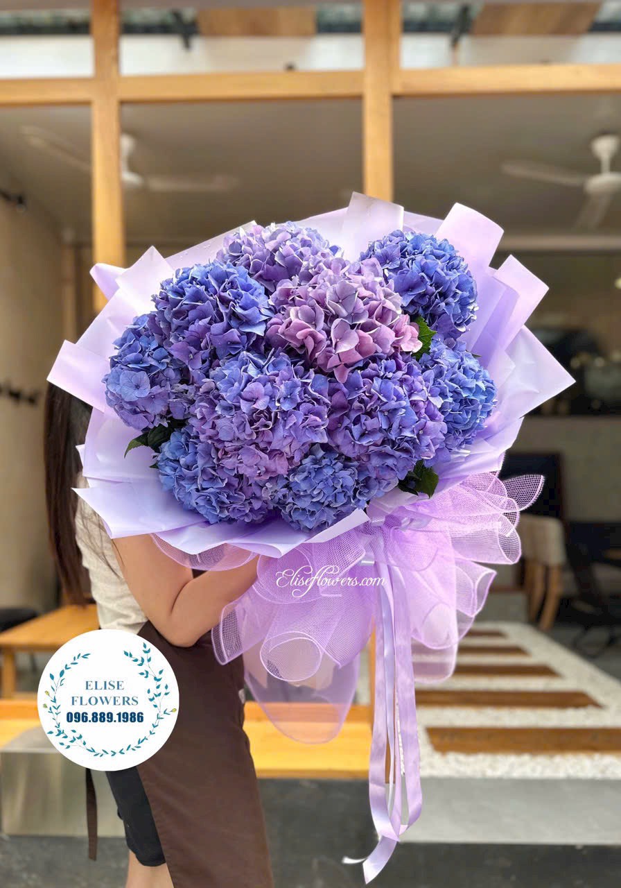 Điện bó hoa cẩm tú cầu tặng bạn gái. Đặt bó hoa cẩm tú cầu tím tặng bạn gái