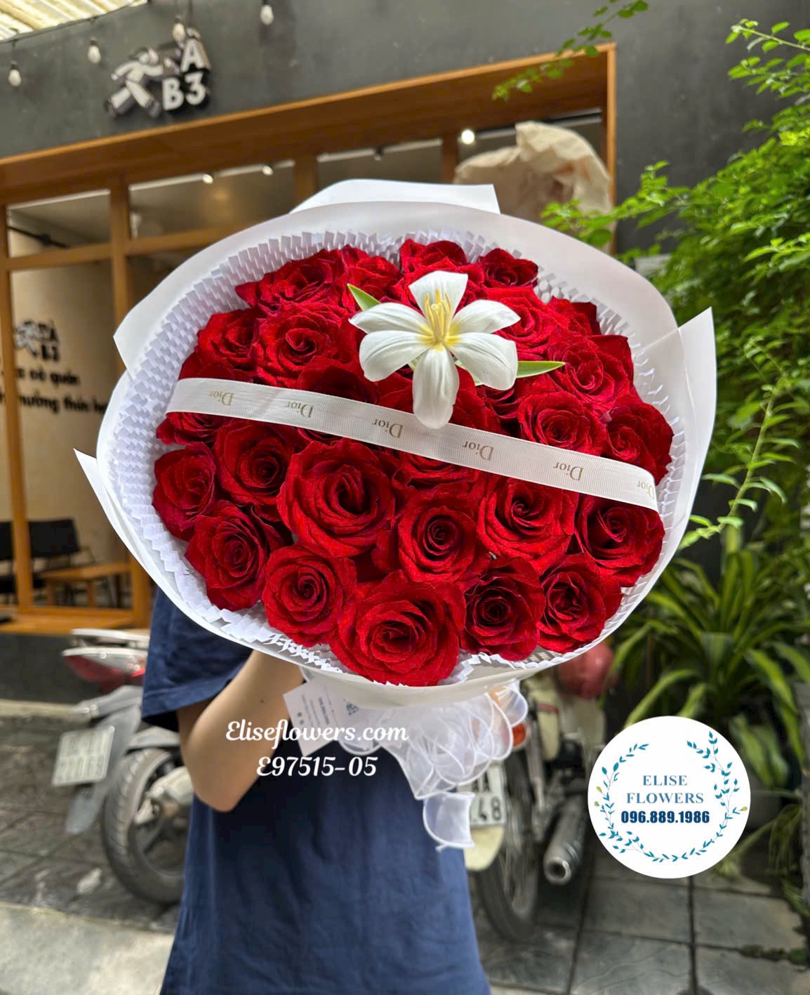 Bó hoa hồng đỏ tặng người yêu. Hoa hồng đỏ nhập khẩu. Điện hoa tươi cao cấo Eliseflowers