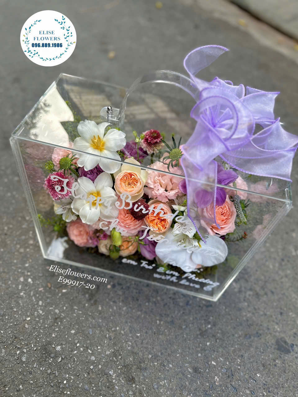 Mua vali hoa sinh nhật đẹp tại Hà Nội. Điện vali hoa sinh nhật đẹp ở Hà Nội