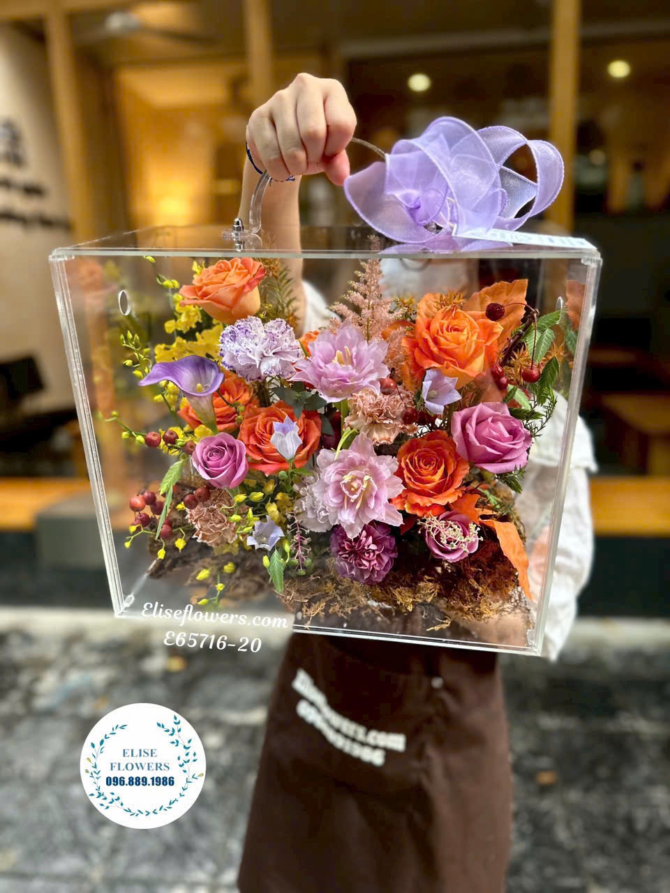 Mua hộp hoa mica tặng sinh nhật. Đặt hoa mica tặng sinh nhật tại Hà Nội