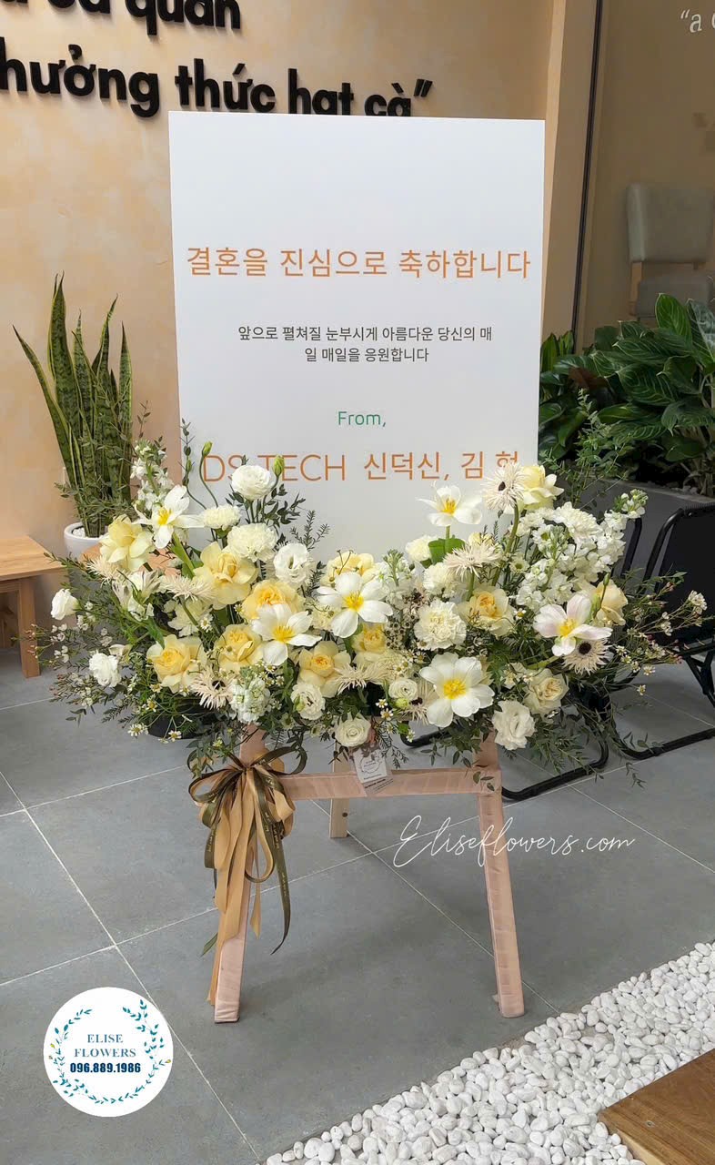 Tranh-hoa-chuc-mung-su-kien-phong-cach-Han-Quoc-Dien-hoa-chuc-mung-su-kien-cao-cap-quan-Dong-Da