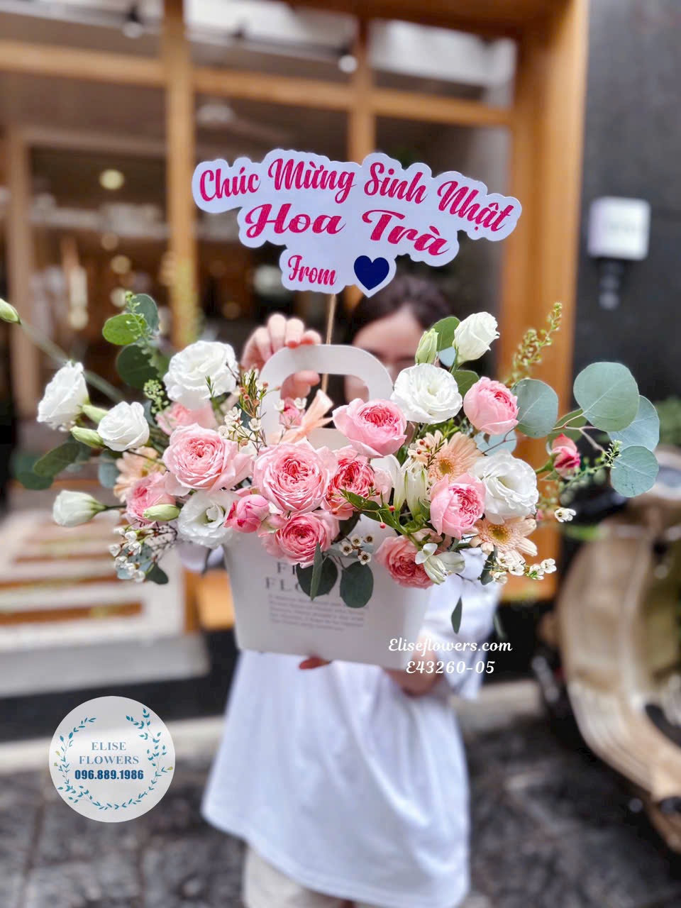 Mua túi hoa sinh nhật online ở Hà Nội. Điện hoa sinh nhật Hà Nội