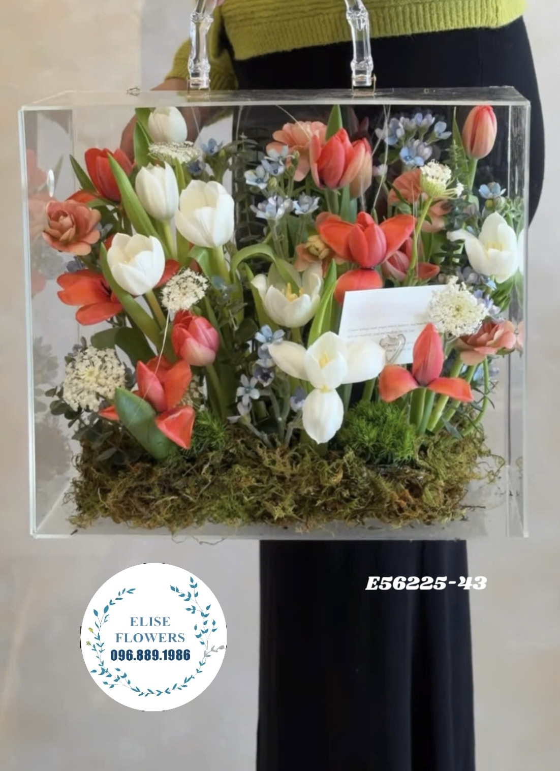 Hộp hoa Tulip nhập khẩu. Hoa Tulip trắng mix đỏ. Quà sinh nhật ý nghĩa. Hoa tươi Hà Nội. Eliseflowers
