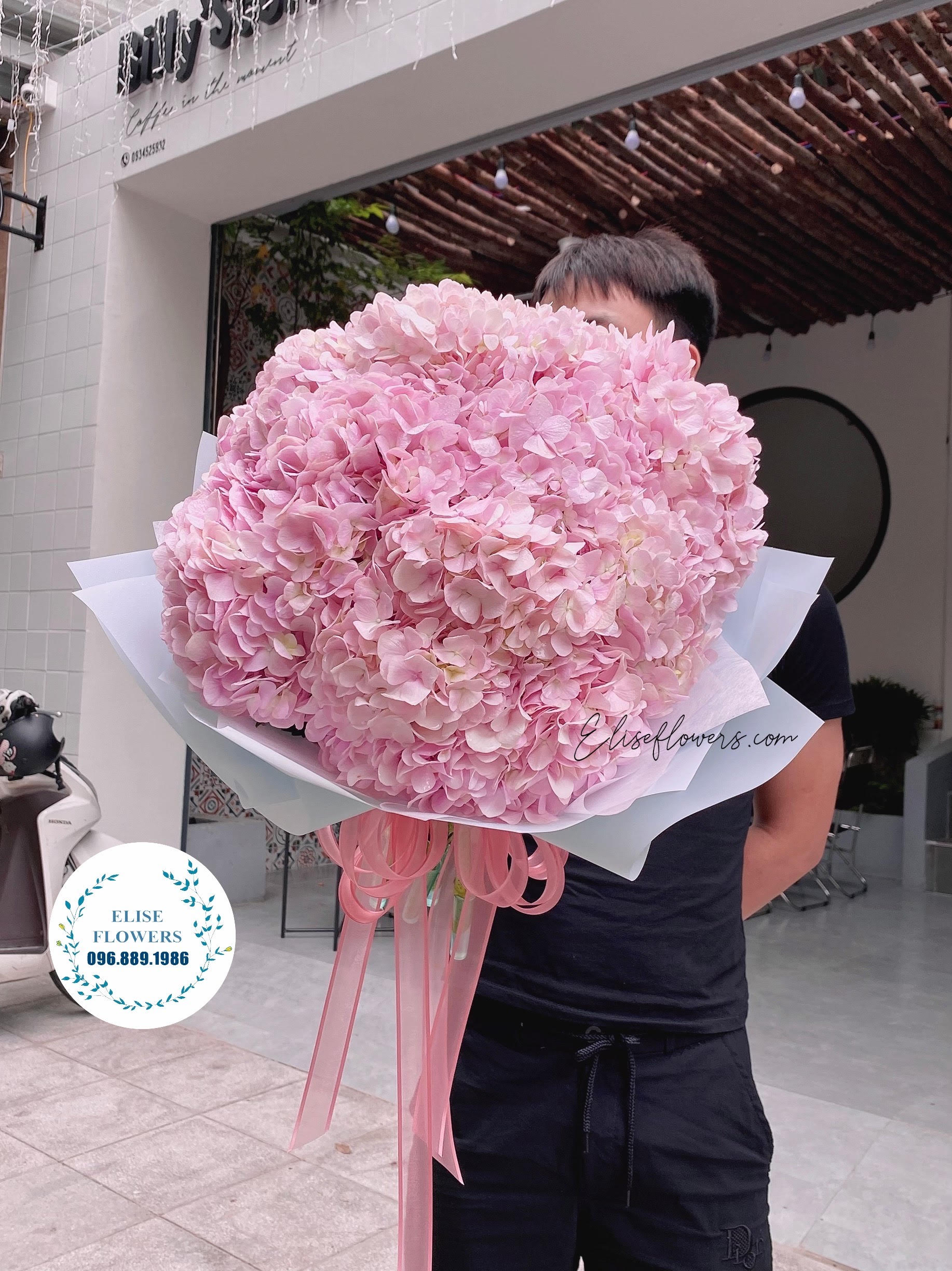 Bó hoa cẩm tú cầu hồng nhỏ xinh siêu ngọt ngào