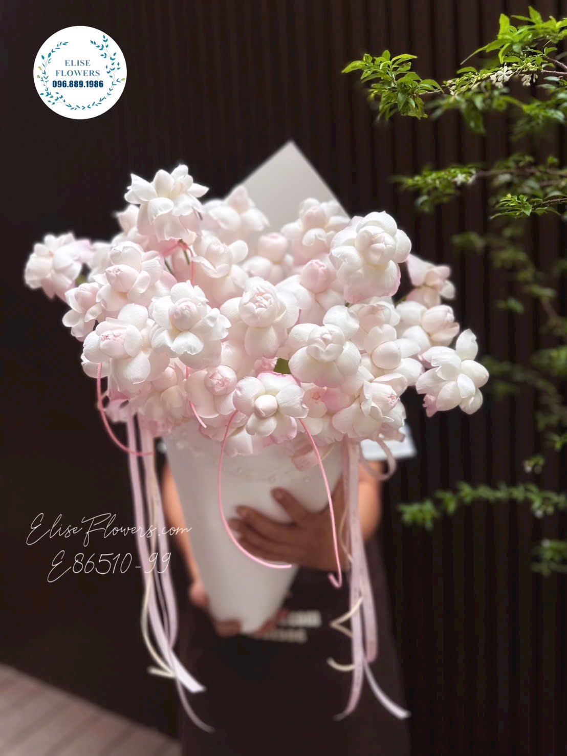 Bó Hoa Hồng Blume Dáng Que Kem Tone Hồng Trắng Ngọt Ngào Cao Cấp