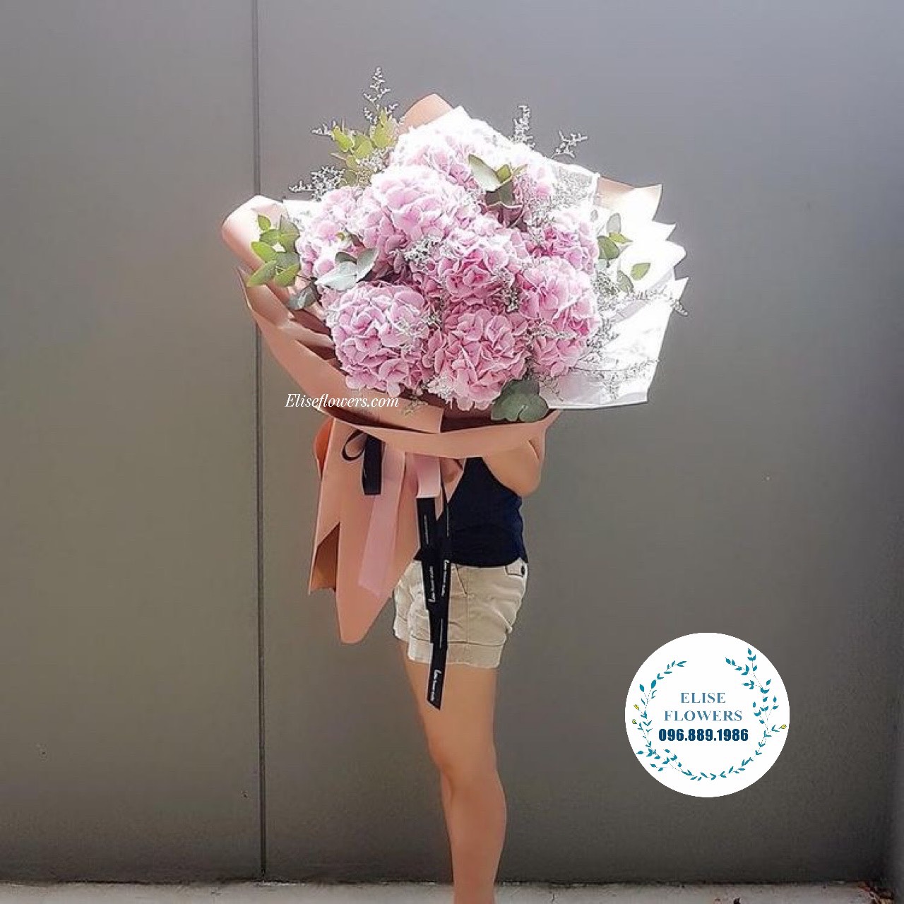 Bó hoa cẩm tú cầu tặng bạn gái 