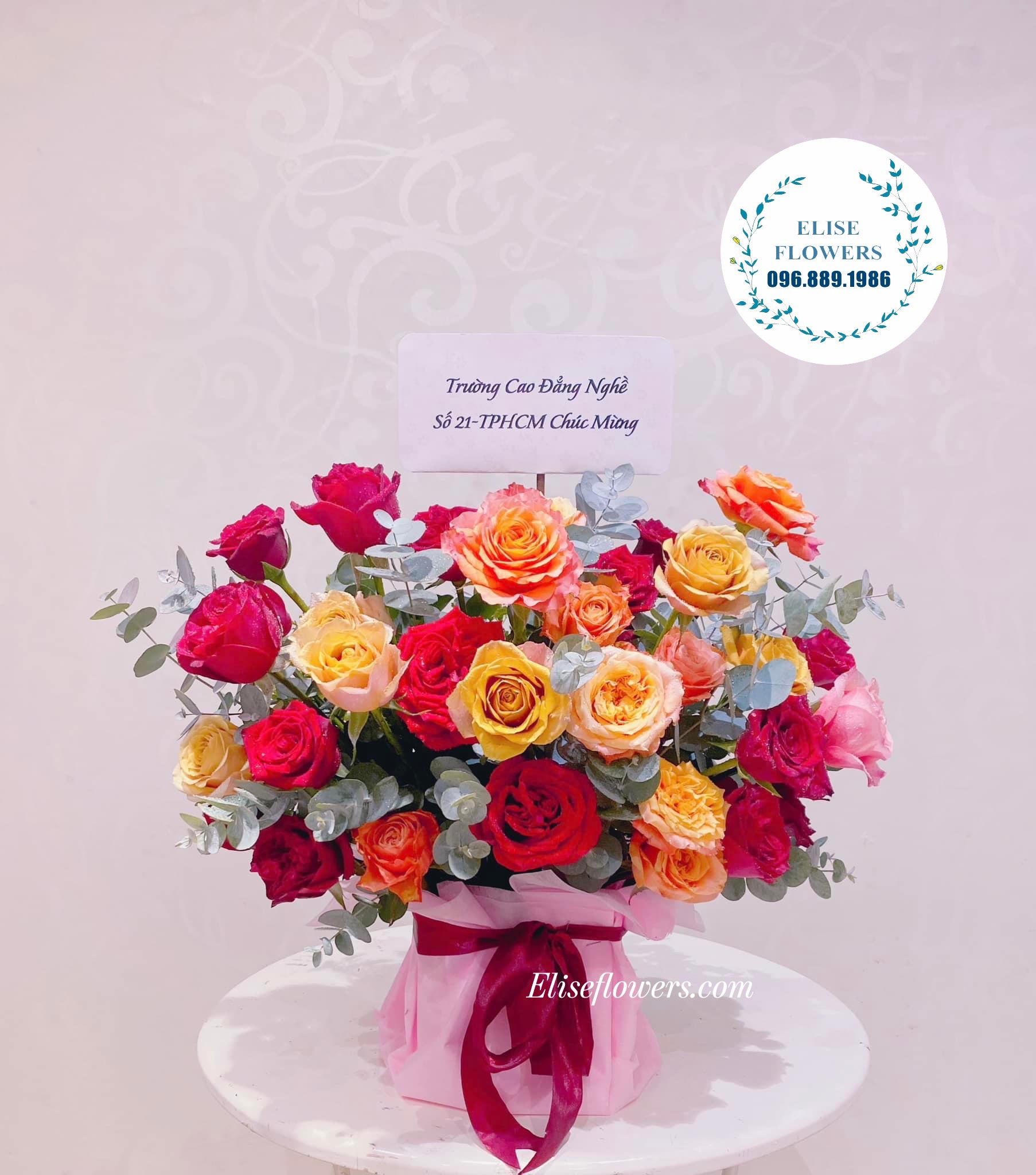 Hộp hoa để bàn chúc mừng tân gia | Hộp hoa tân gia , mừng nhà mới đẹp tại Eliseflowers