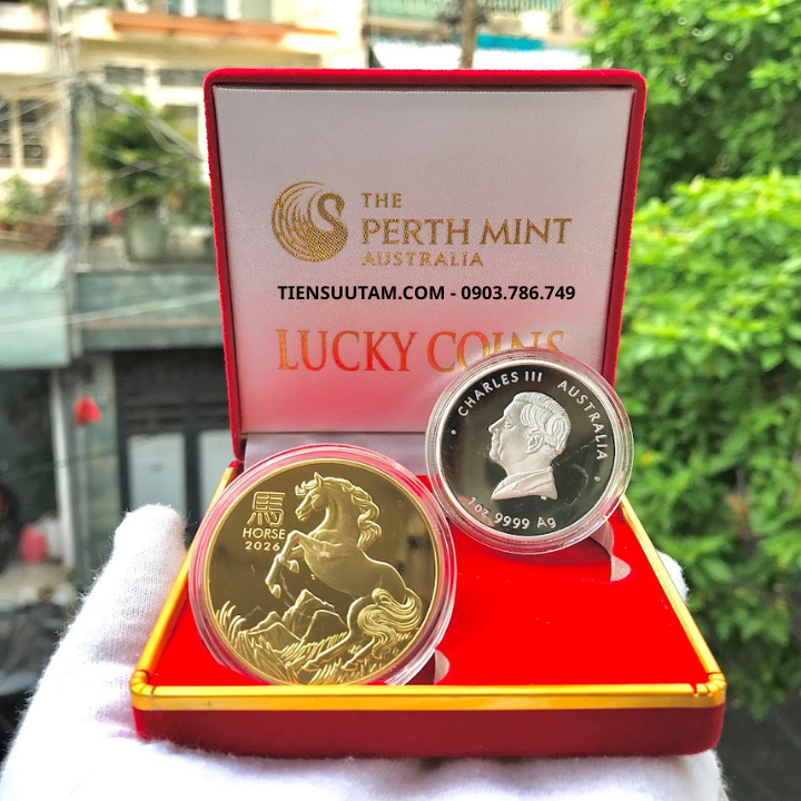 Cap_xu_uc_hinh_con_ngua_ma_vang_bac_tang_hop_nhung