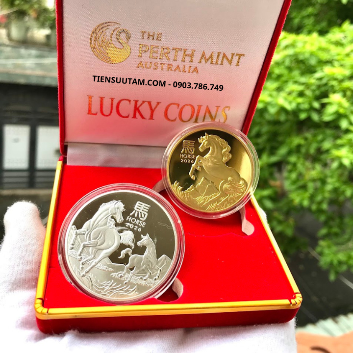 Cap_xu_uc_hinh_con_ngua_ma_vang_bac_tang_hop_nhung