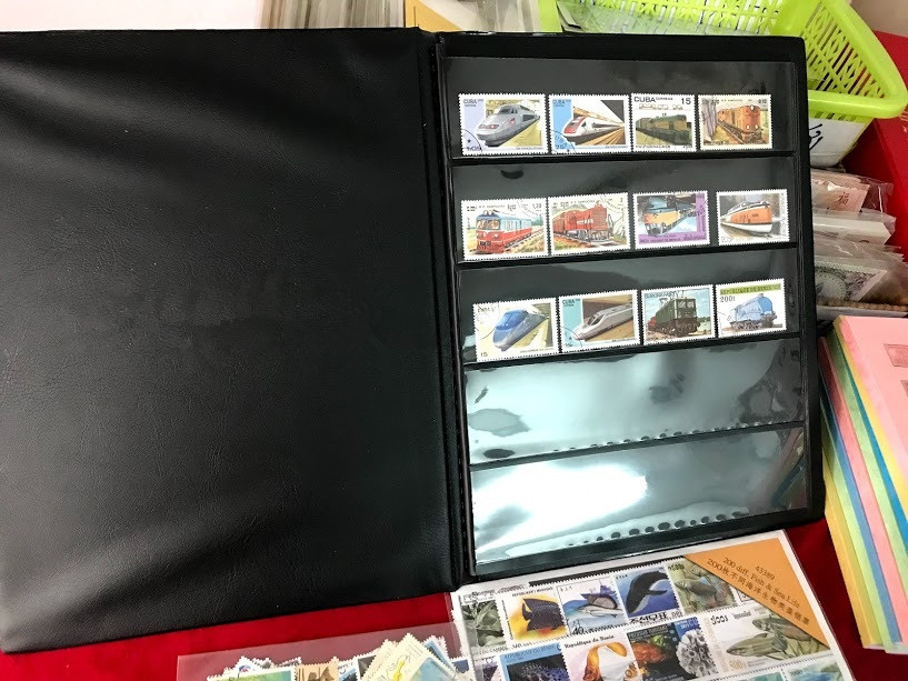 Album đựng 500 con tem của PCCB Đài Loan