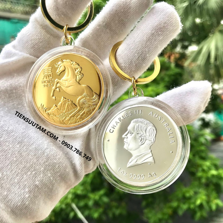 Móc Khóa Cặp Xu Úc Hình Con Ngựa Mạ Vàng Bạc 2026