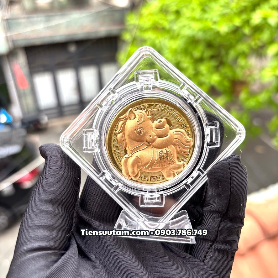 Khung Xoay Miếng Đồng Xu Con Ngựa Cute 2026