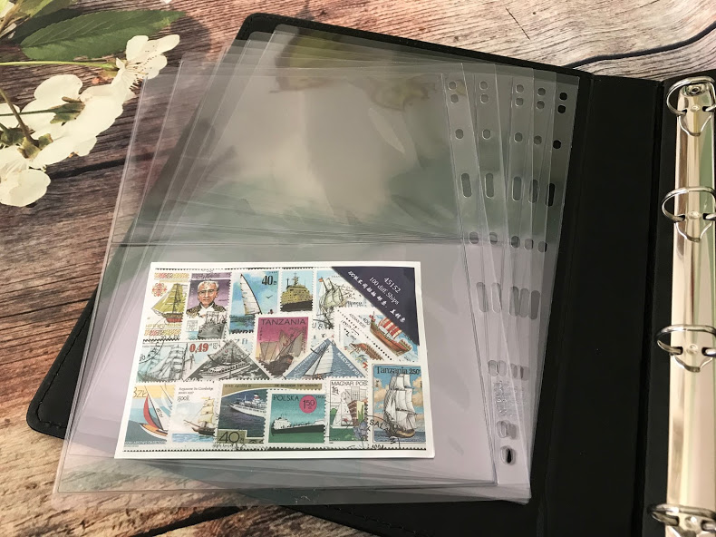 phơi 2 ngăn chứa tiền