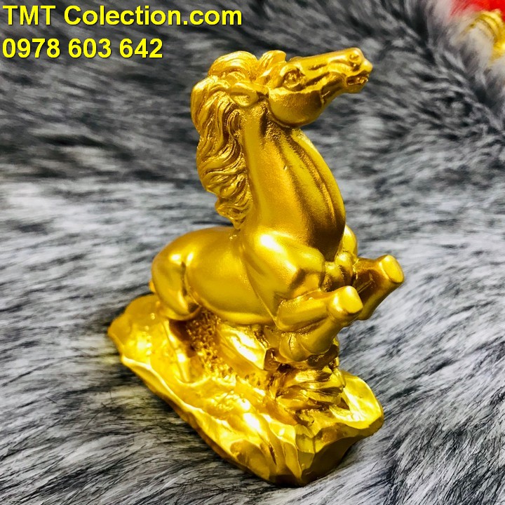 Tượng Con Ngựa Vàng - TMT Collection.com