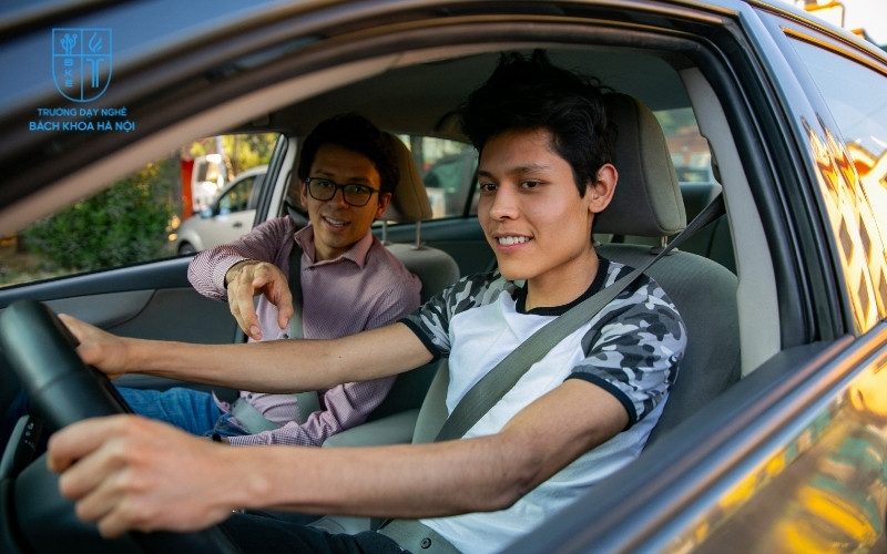 Không khí trong xe không đều, dễ gây khó chịu khi di chuyển xa