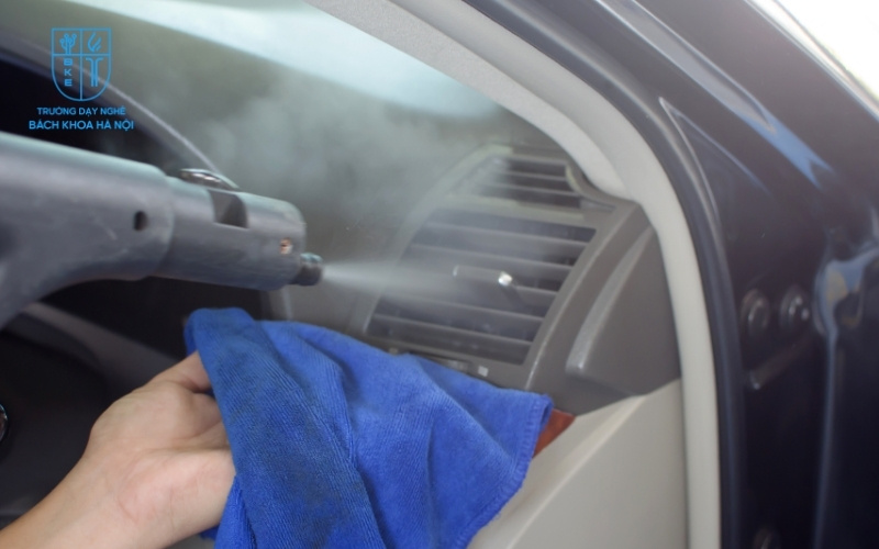 Bụi bẩn tích tụ lâu ngày khiến hiệu suất điều hòa giảm mạnh