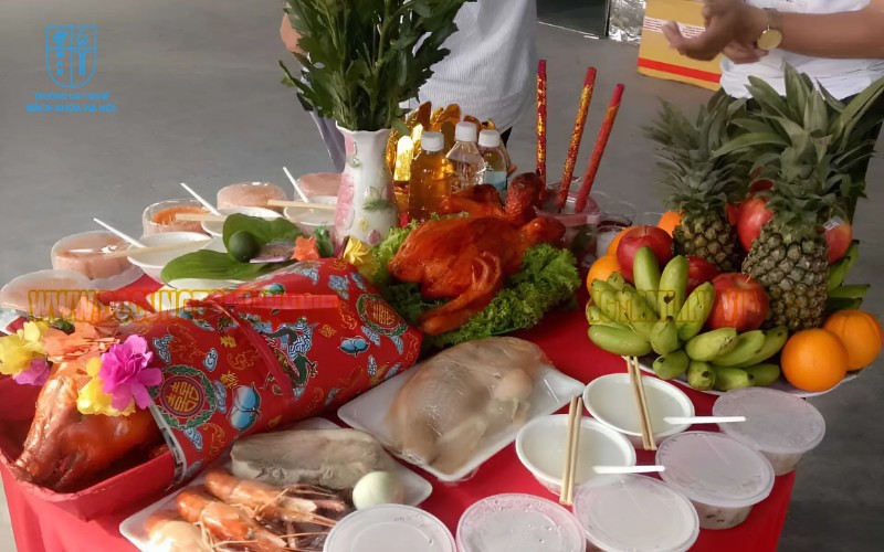 Ngày cúng tổ nghề nail 2025 vào ngày 15 - 16/03 Âm lịch