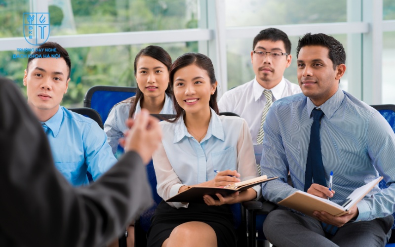 Nếu bạn đang nghĩ không nghề nghiệp nên làm gì thì đừng bỏ qua các chương trình đào tạo miễn phí từ địa phương