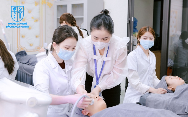 Đa phần học viên có thể đi làm ngay sau khi tốt nghiệp