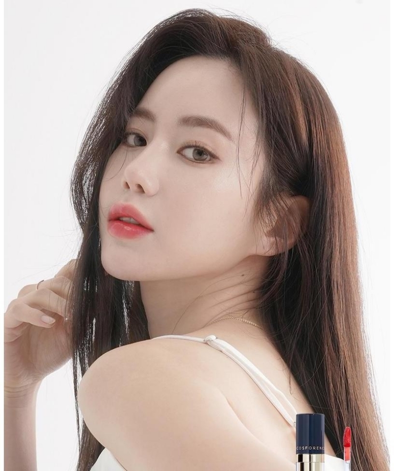 Màu son 03 Azalea Son Lì Forencos Tattoo Glass Tint 3.5g