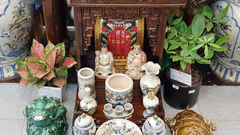 Bàn thờ gia tiên lưu ý gì ?