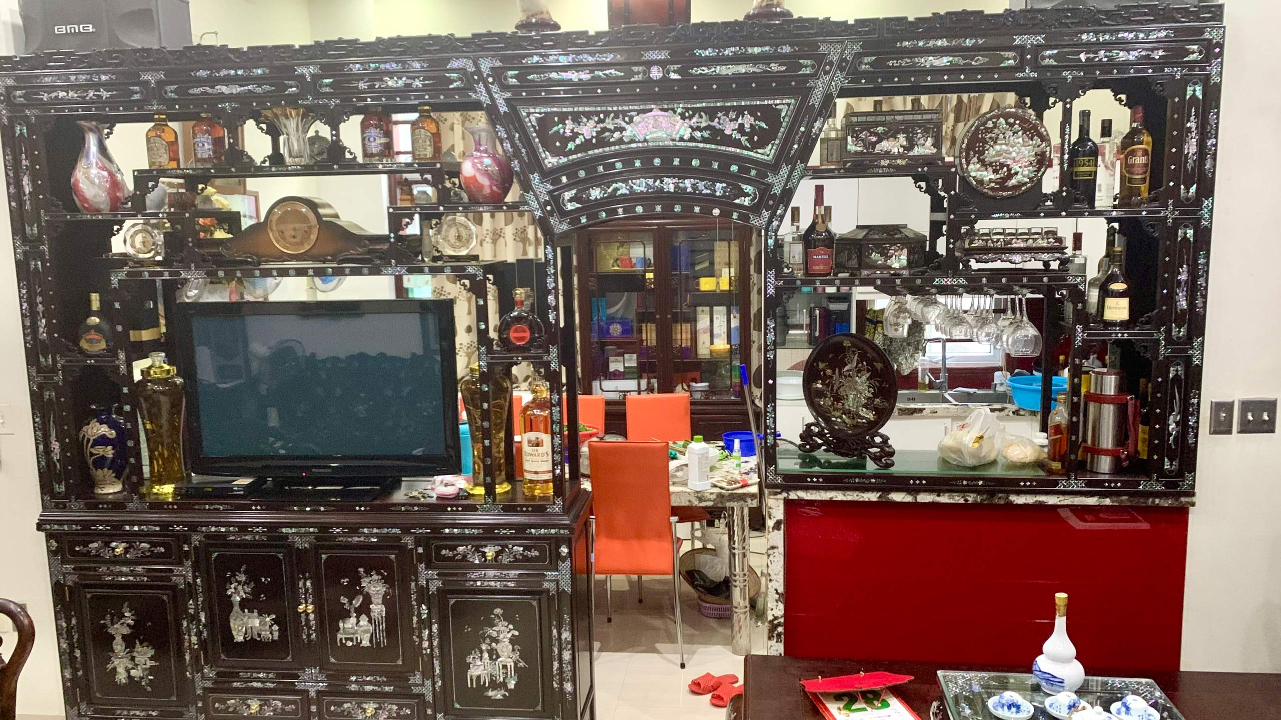 kệ tivi gỗ tự nhiên