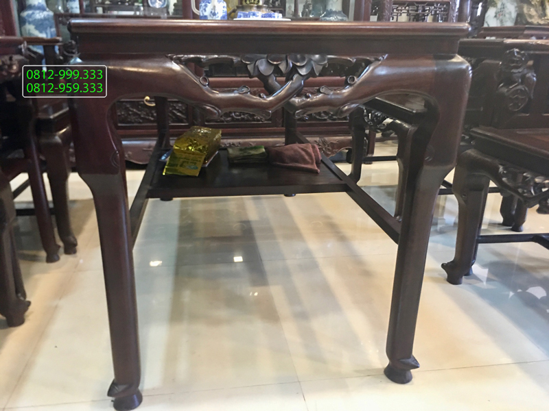 Bộ Ghế Vách Cổng Thành